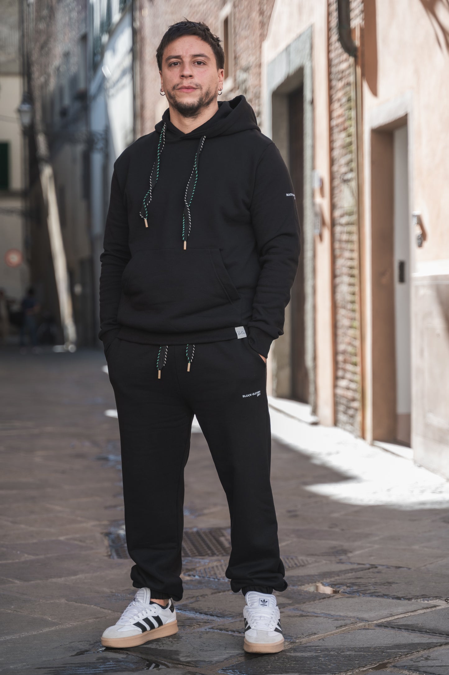 Felpa con cappuccio BLOCK11