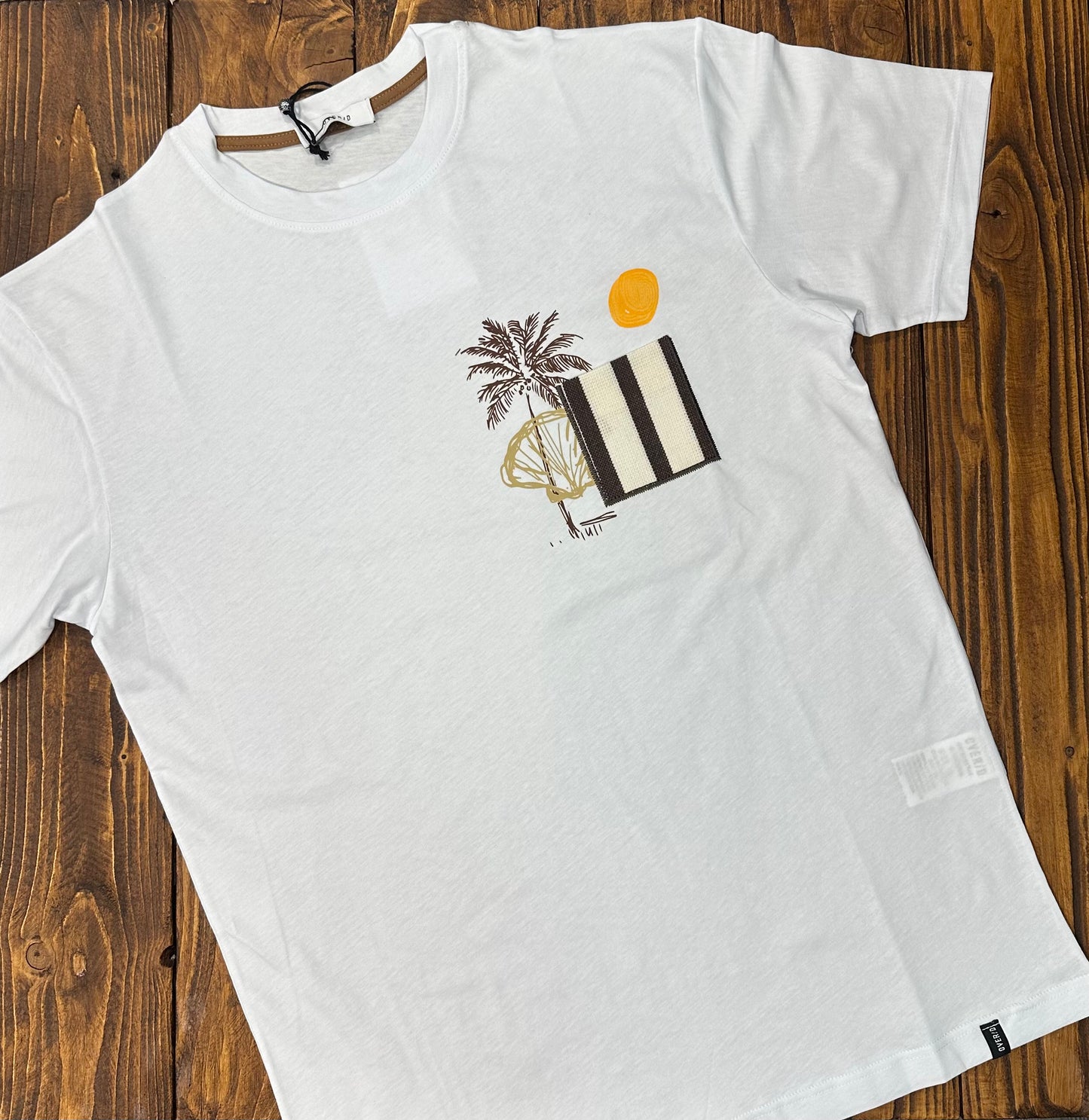 T-shirt con taschino OVER/D