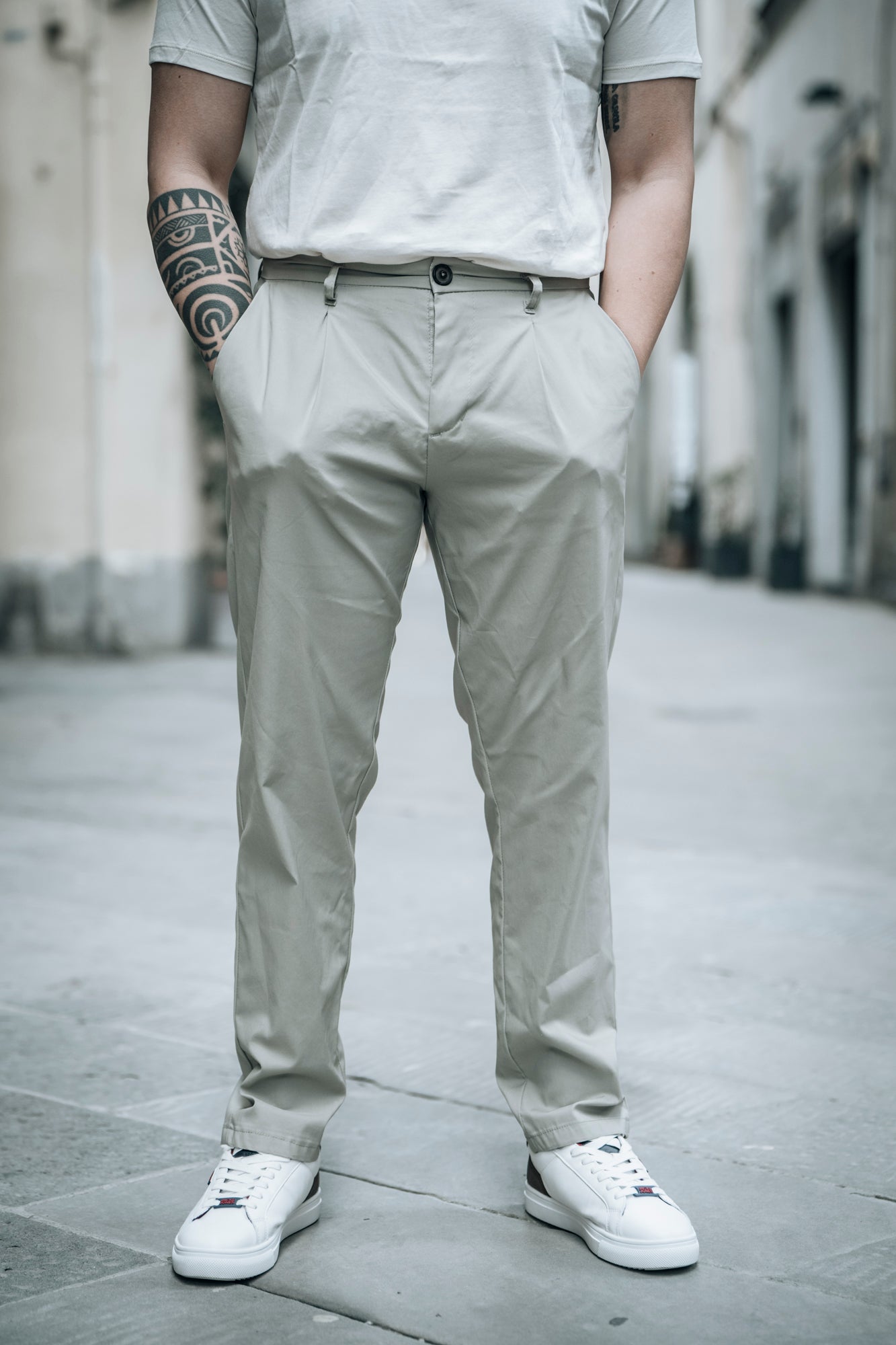 Pantalone chino con Pences IMPERIAL
