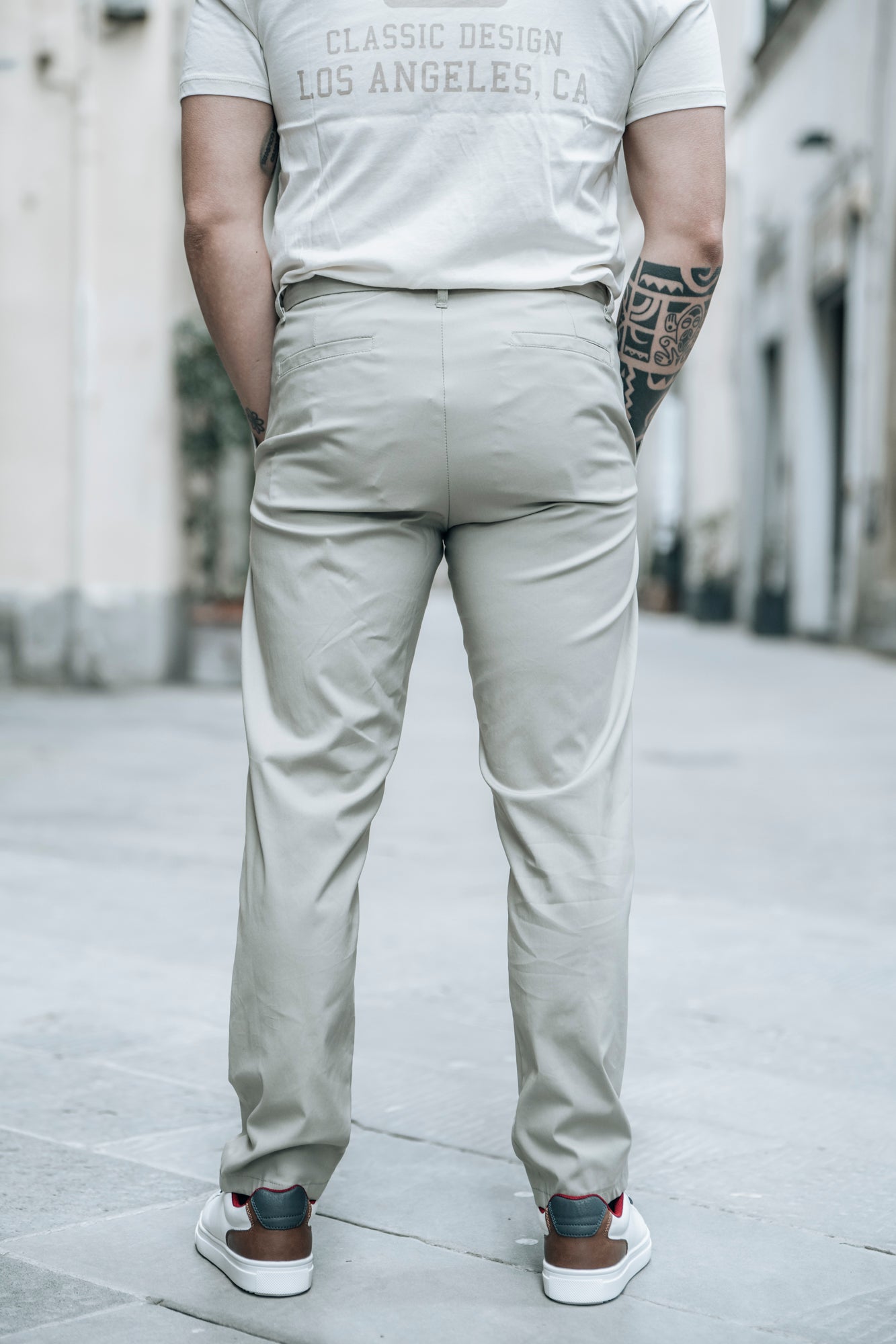 Pantalone chino con Pences IMPERIAL