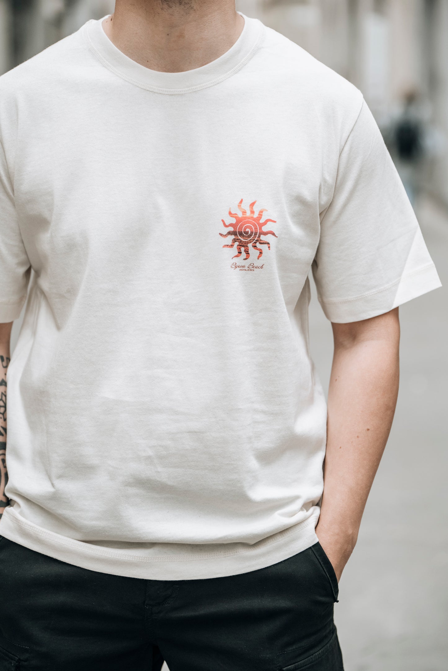 T-shirt stampa J&J
