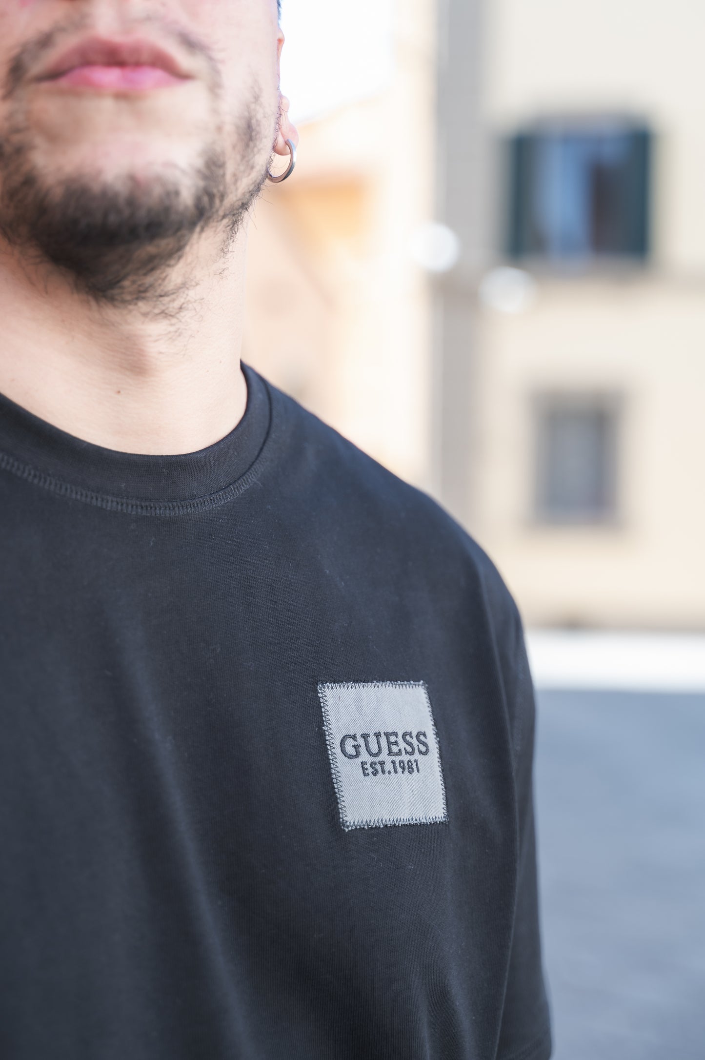T-shirt GUESS