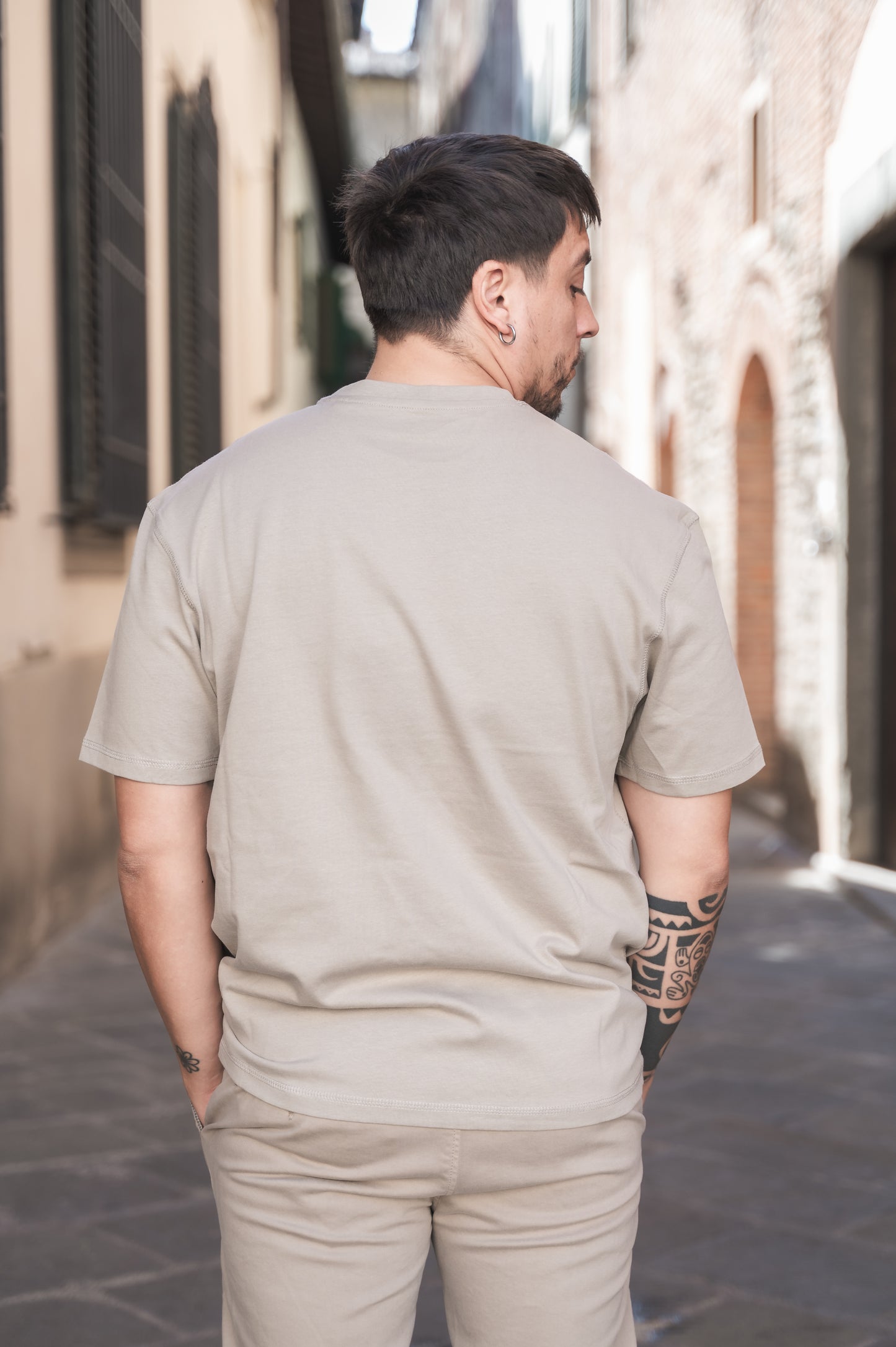 T-shirt GUESS