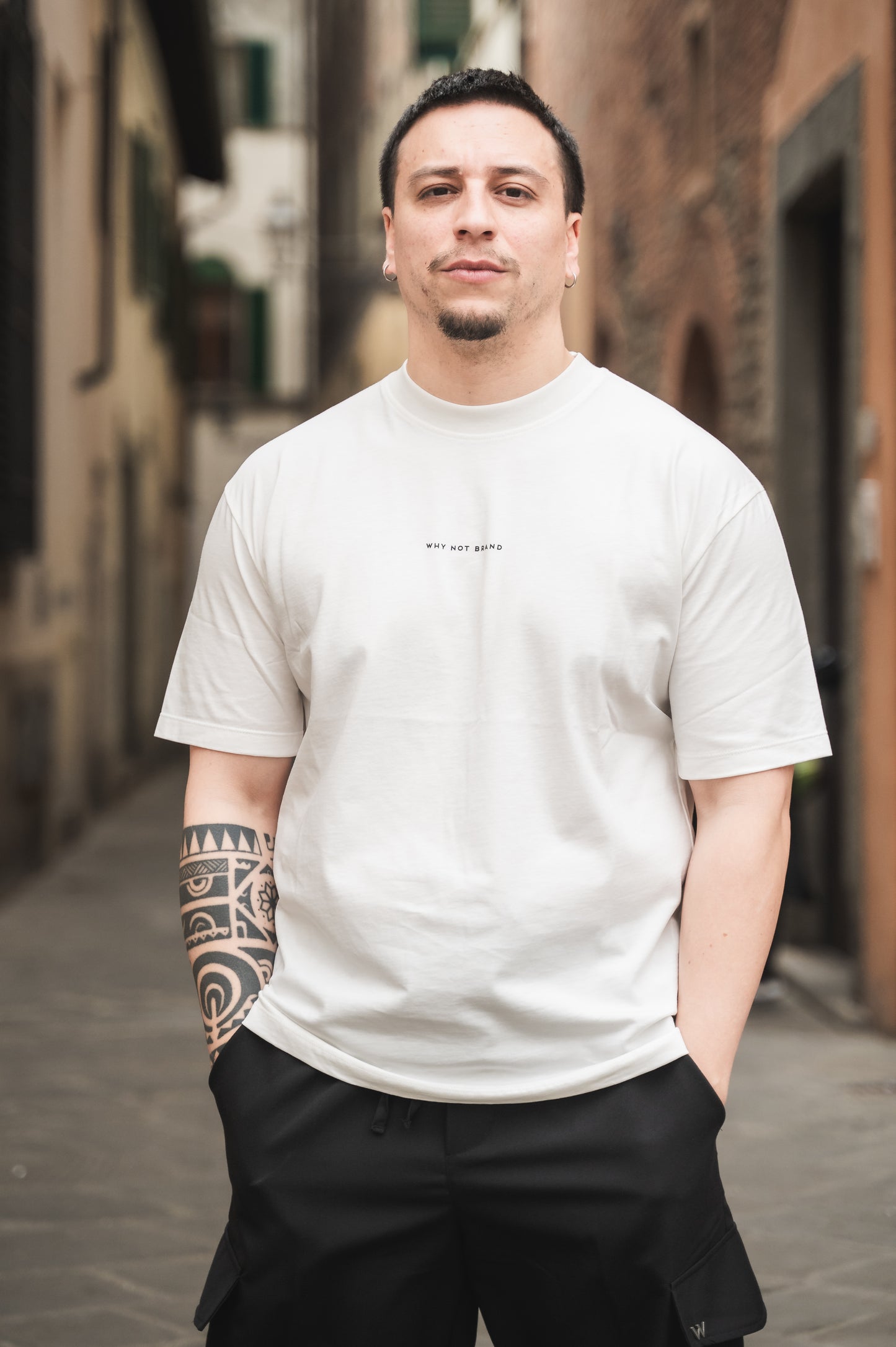 T-shirt con stampa WNB