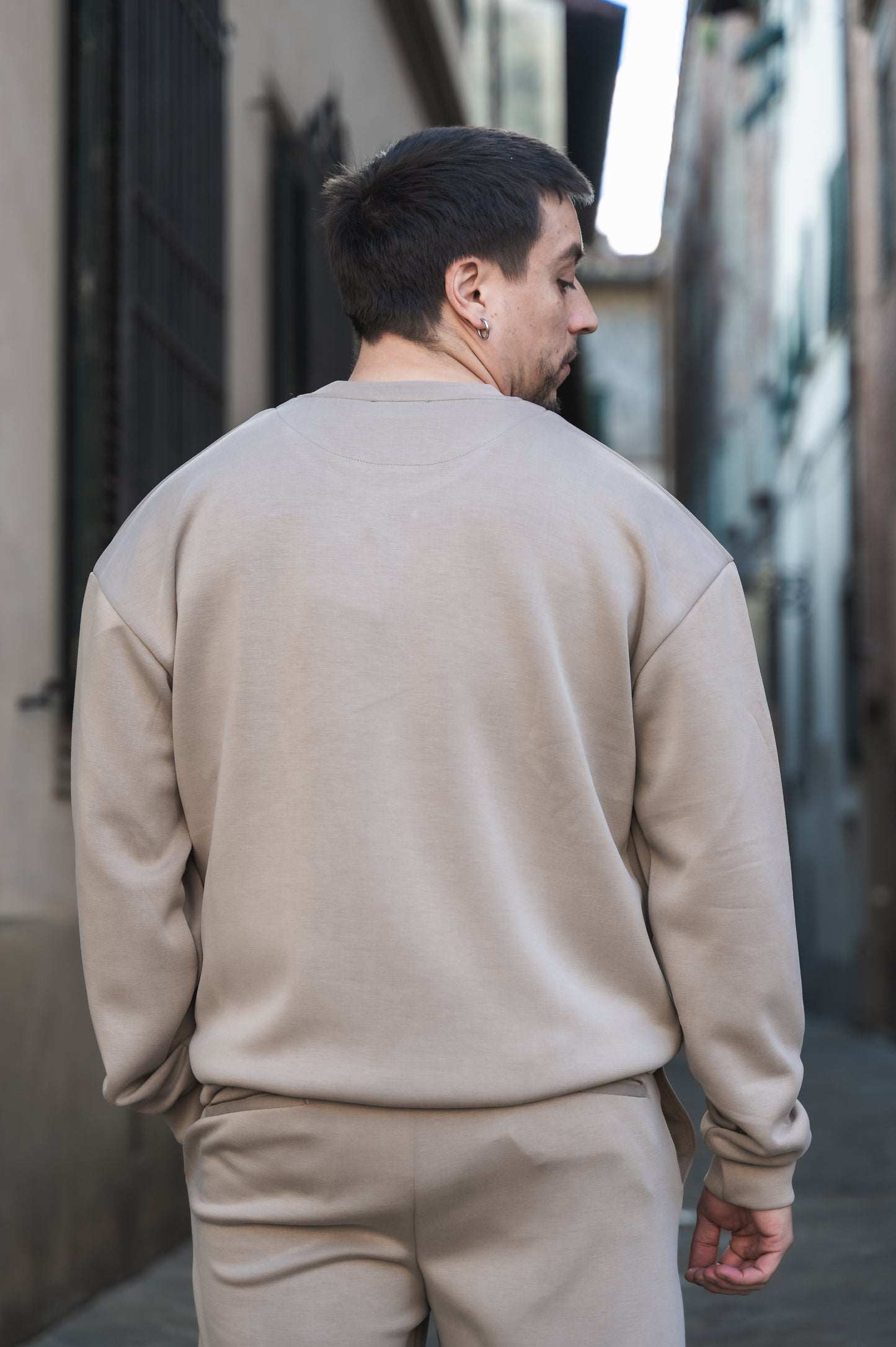 Felpa paricollo OVER/D