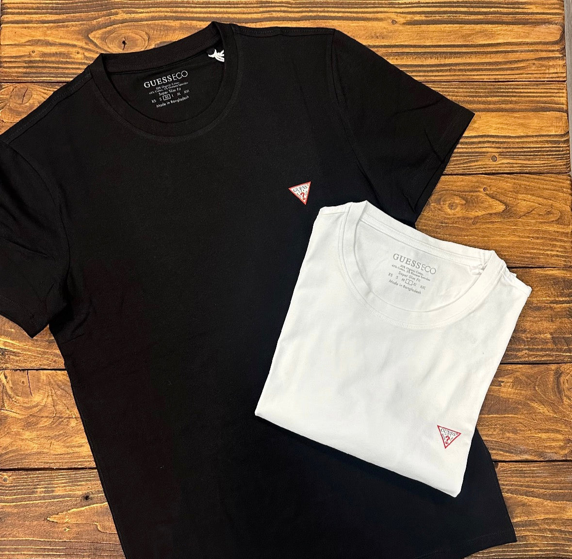 T-Shirt Guess