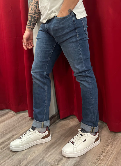 Jeans Slim J&J