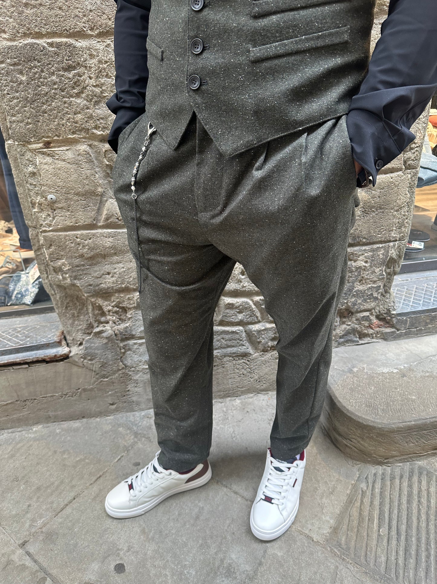 Pantalone cropped in panno