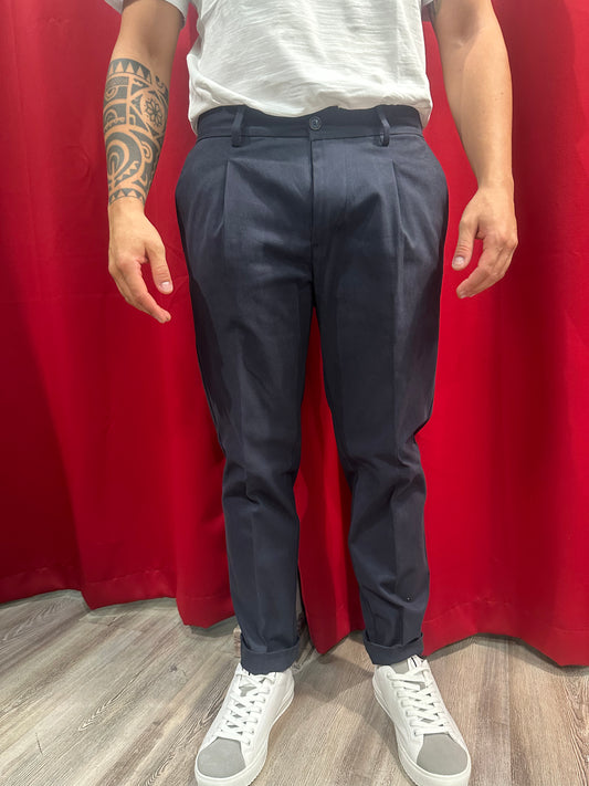 Pantalone Chino Tapered